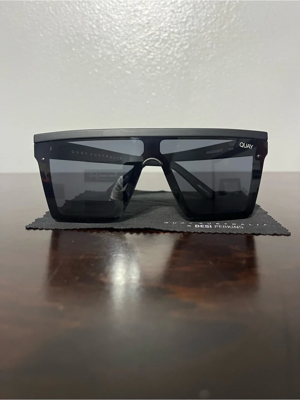 Quay Australia Shield Sunglasses w/case - Black